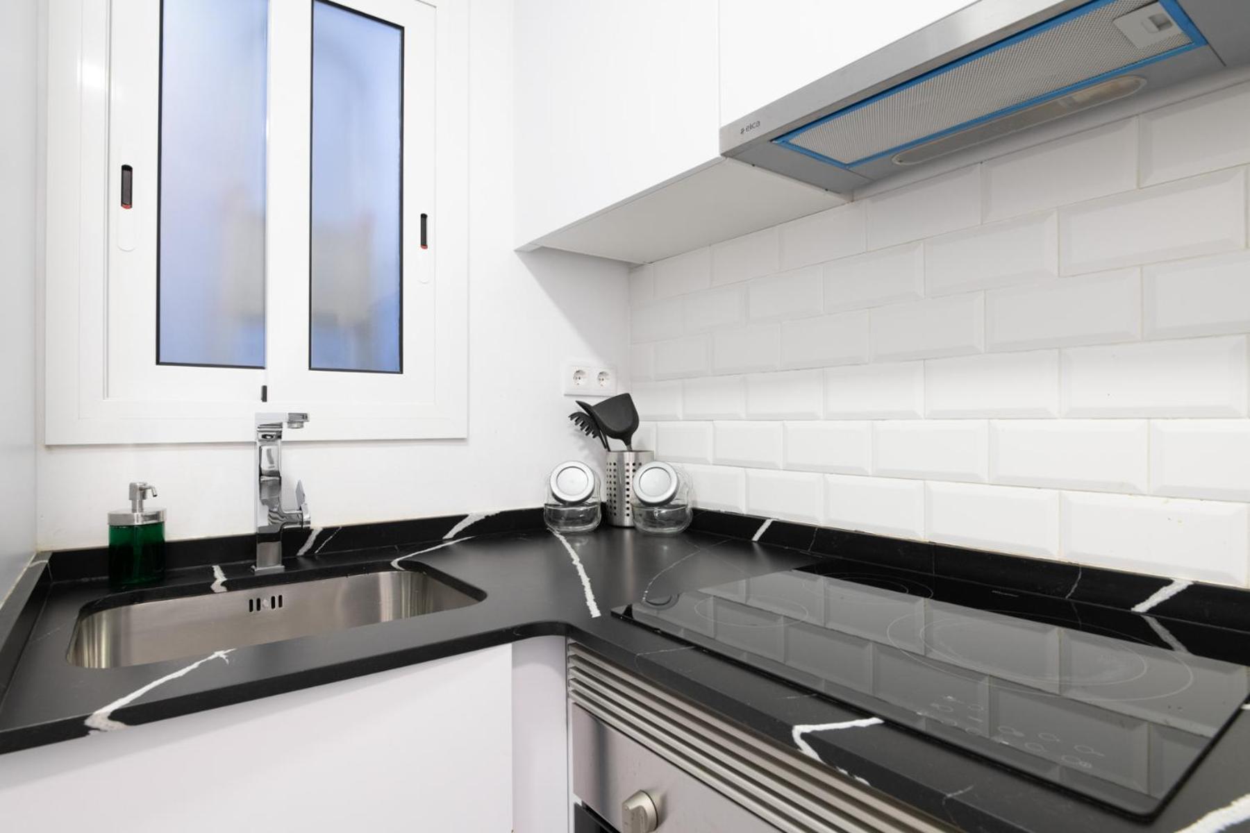 Apartamento Nuevo Con Encanto En Sagrada Familia 바르셀로나 외부 사진
