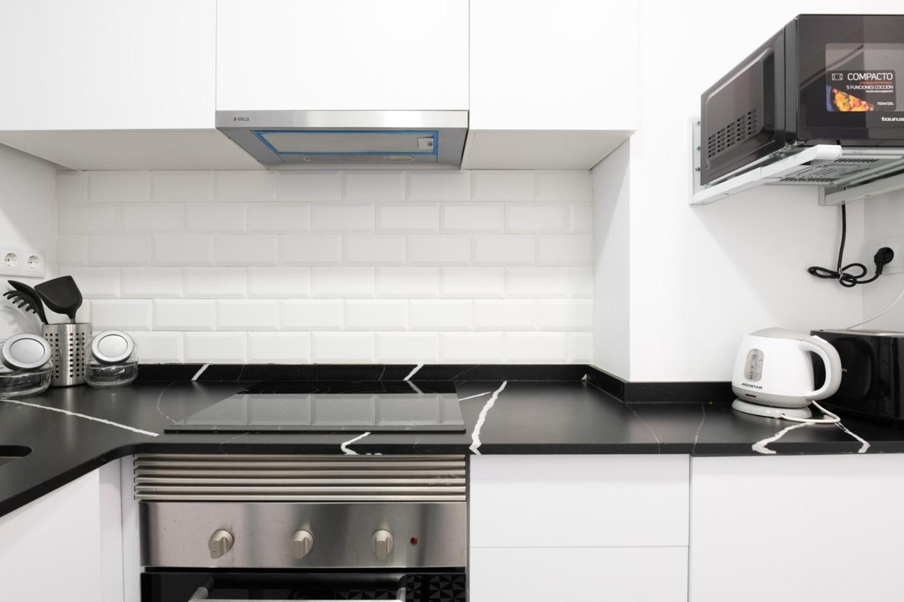 Apartamento Nuevo Con Encanto En Sagrada Familia 바르셀로나 외부 사진